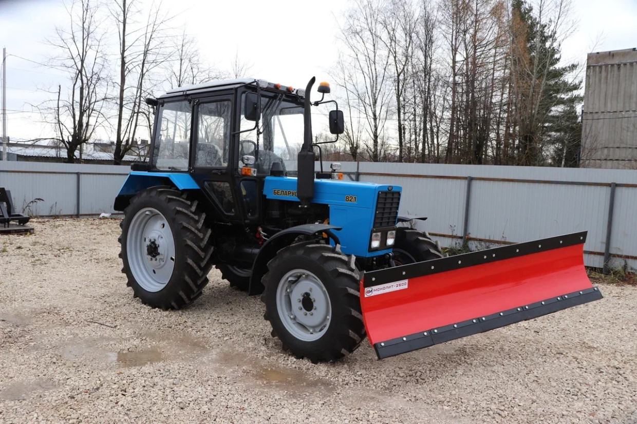 Отвал универсальный гидроповоротный к МТЗ, ЮМЗ, ЛТЗ.