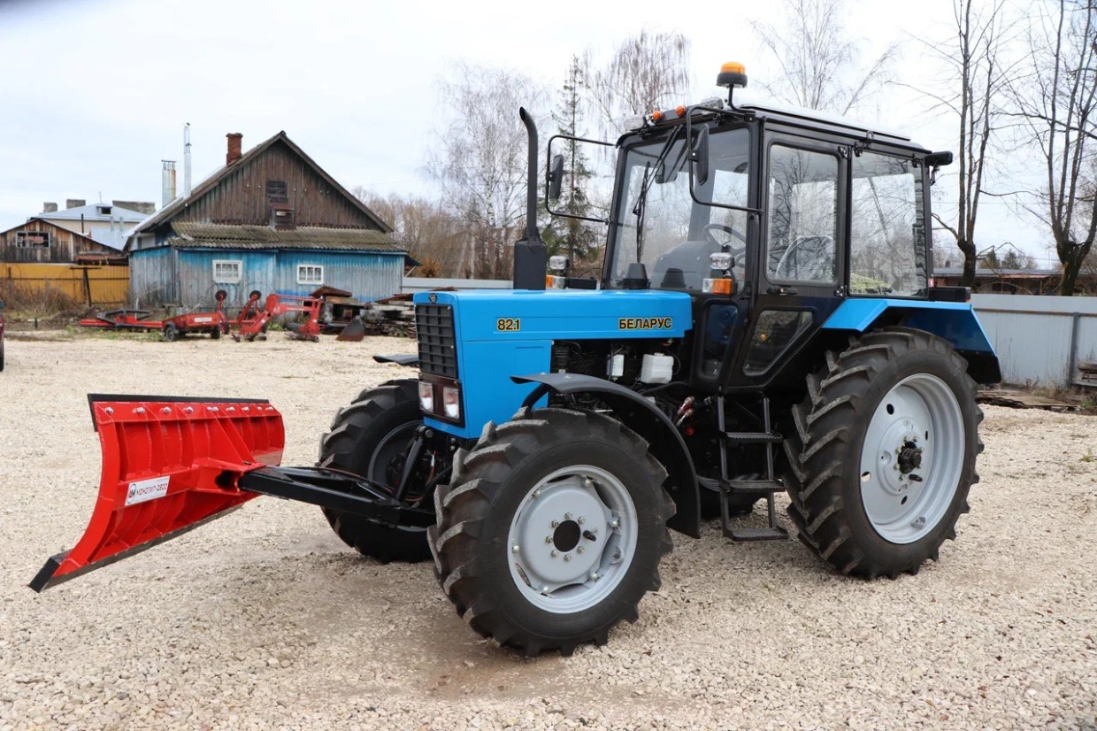 Отвал универсальный гидроповоротный к МТЗ, ЮМЗ, ЛТЗ.