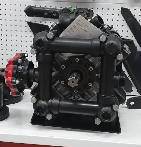 Насос мембранно-поршневой D-274