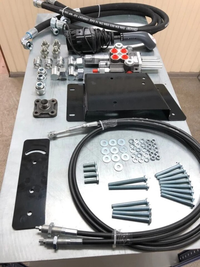 Джойстик на МТЗ (Комплект) Болгария 2Р40 с плавающим