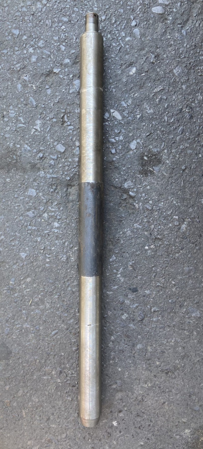 Цапфа 081.27.03.612 трубы мотовила правая