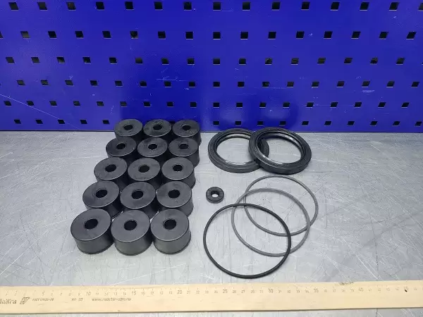 Ремкомплект редуктора с полужесткой муфтой (с манж) К-700/К-700А/К-701 4215