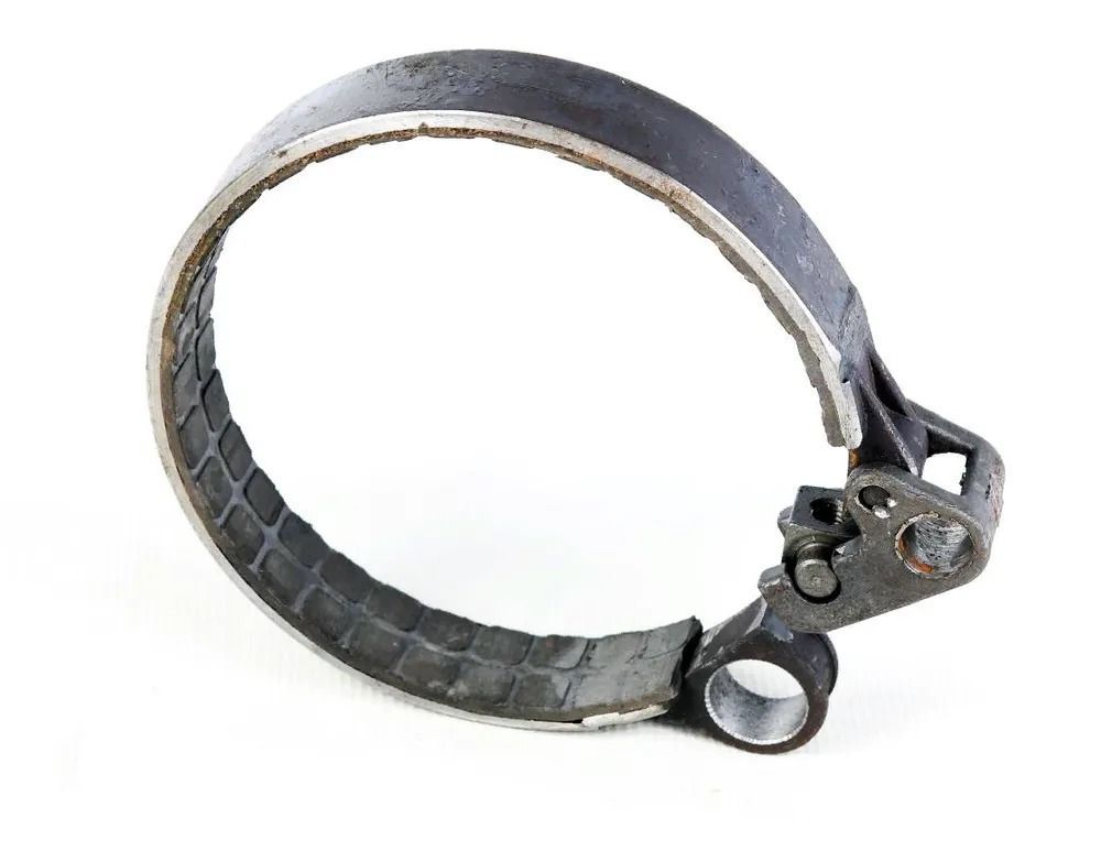 Лента 50-4202120 ВОМ с рычагами средняя (43мм)