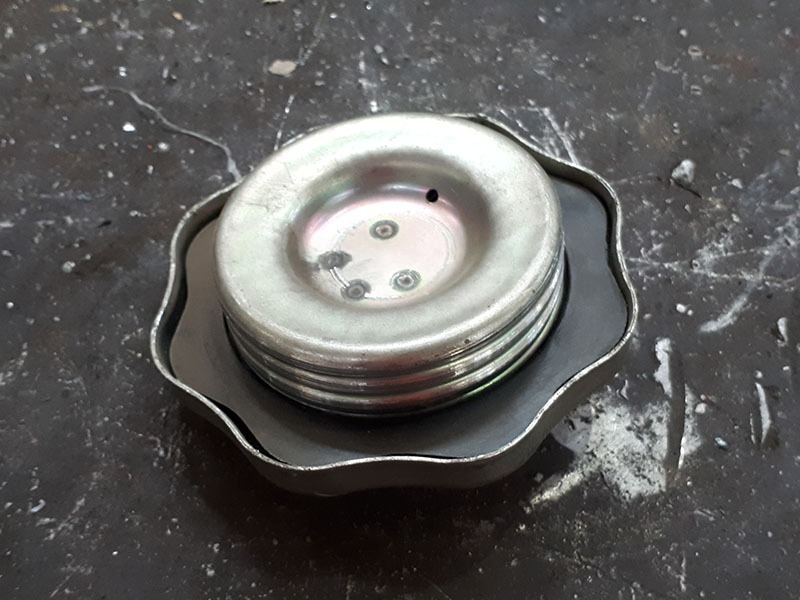 Крышка 10.05.06.050 топливного бака РСМ