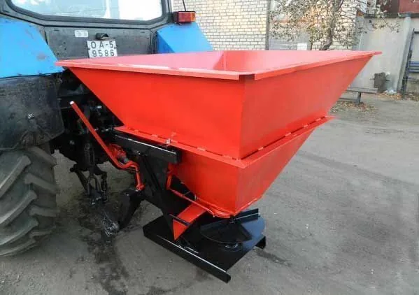 Пескоразбрасыватель РН-1,3