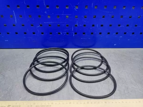 Комплект уплотнительных колец СМД-18 м/к