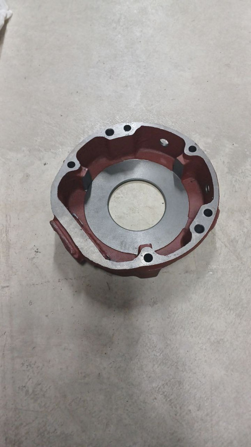 Кожух 85-3502035 стояночного тормоза с отверстием н/о МТЗ-82/952 (МТЗ)