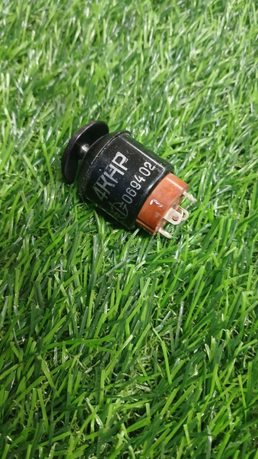 Кнопка 4КНР комбайны