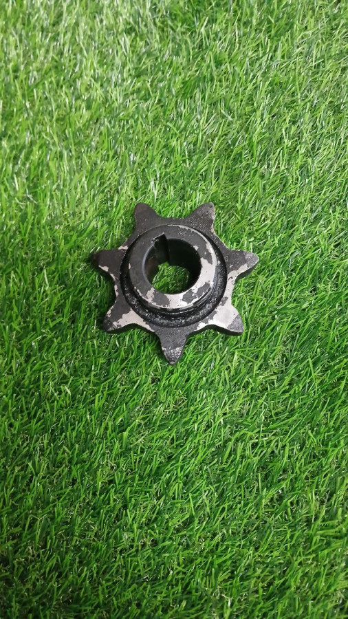 Звездочка КЗК-10-0218611-01 (t-38. Z-7.dвн=30) блока шнеков КЗС-7, КЗС-812, КЗС-1218 сталь