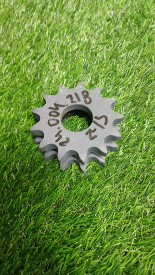 Звездочка 24.004.218 2-х рядная z=13 ФА НАШ-873