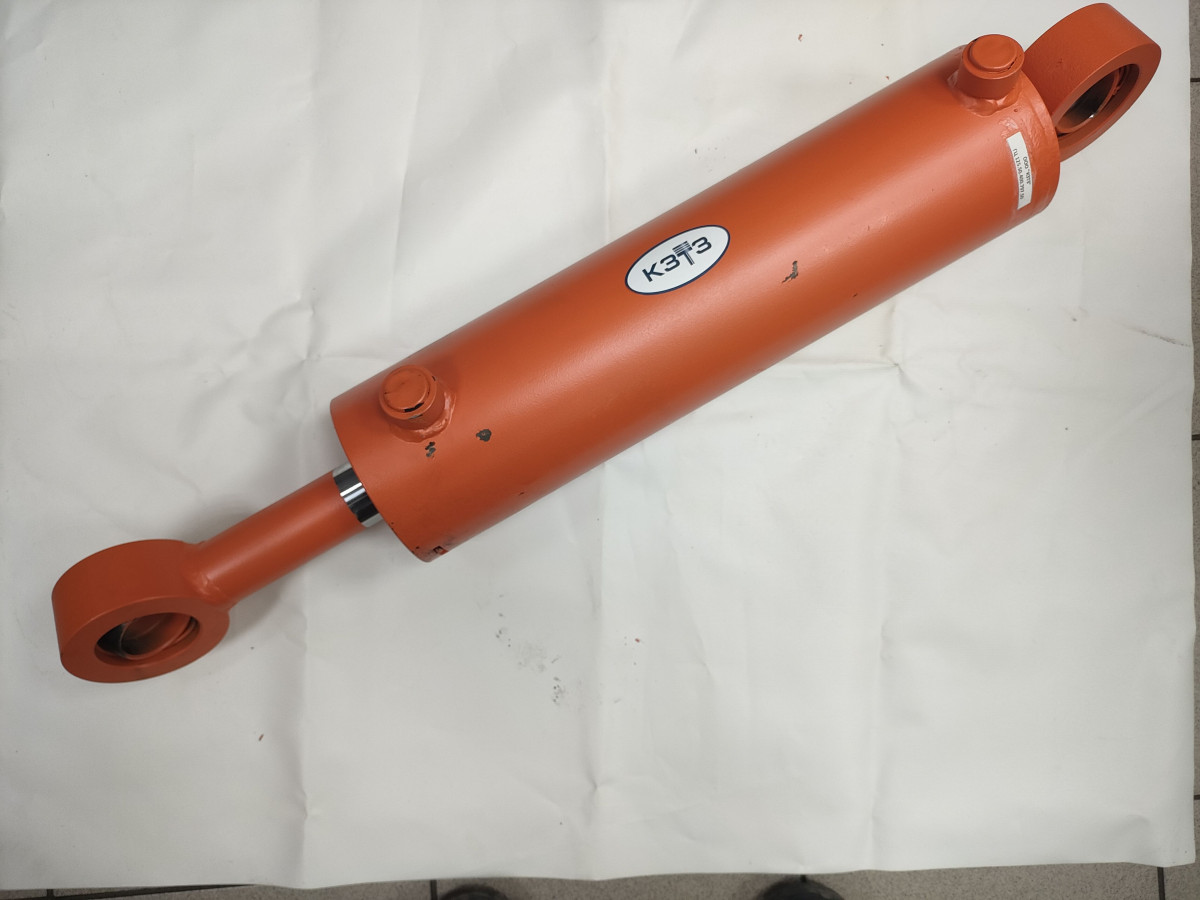 Гидроцилиндр 125.50х400.797.50 (700А.34.29.000) задней навески и рулевого управления К700А,К701 н.о.