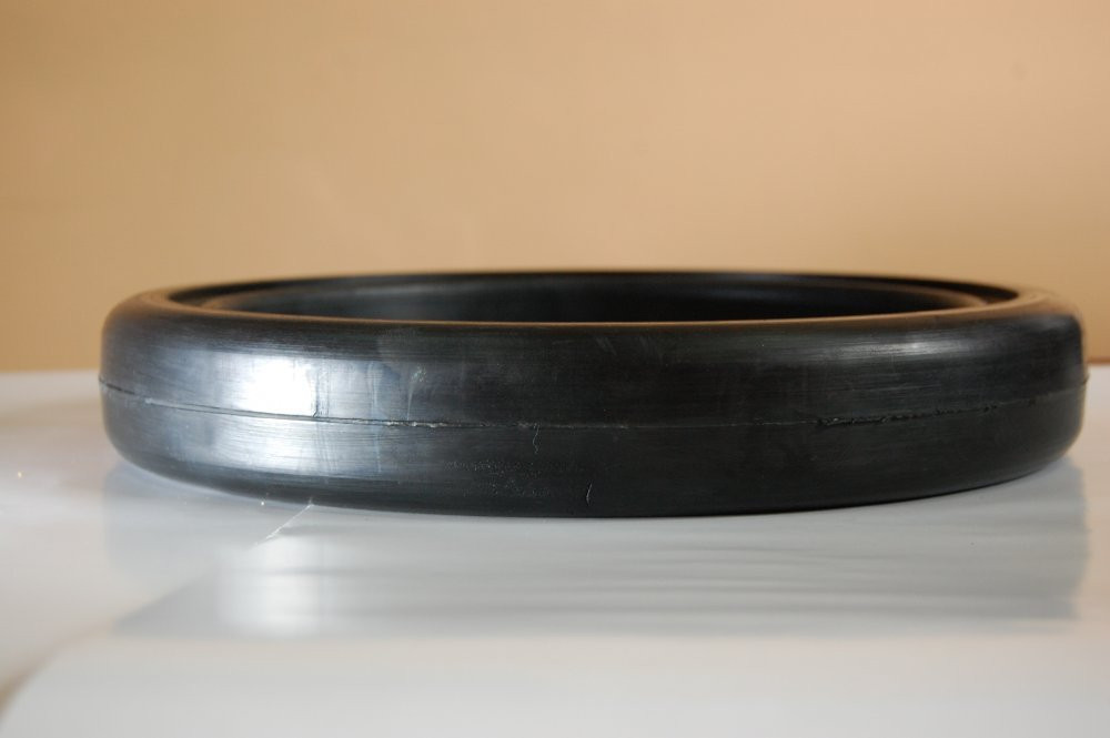 Бандаж резиновый 300х25 (1х12) монолитный