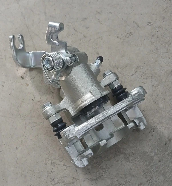 Суппорт задний левый Туман